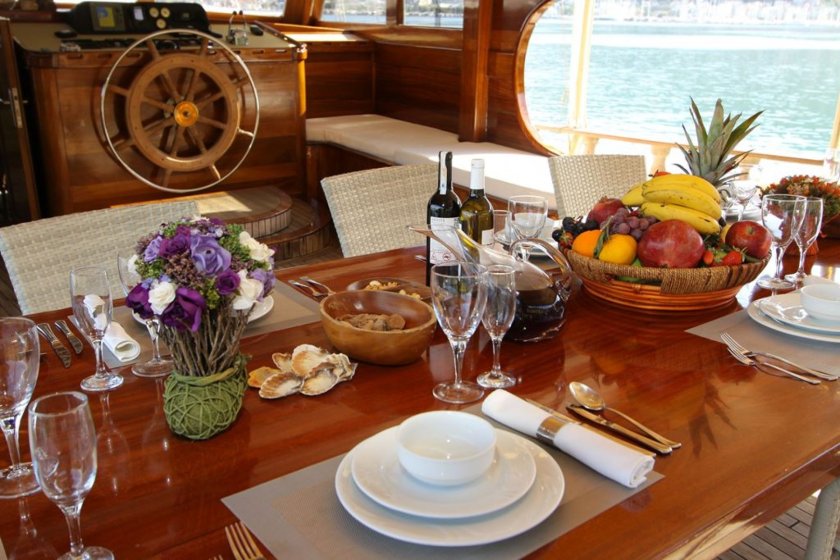 Yacht Prenses Lila dinner table on a sailing turkey tour